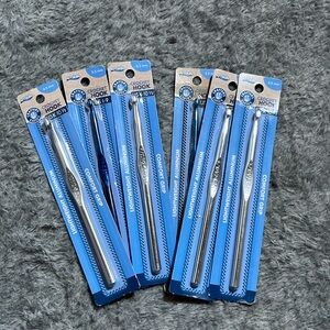 NWT Lot of 6 Crochet Hooks